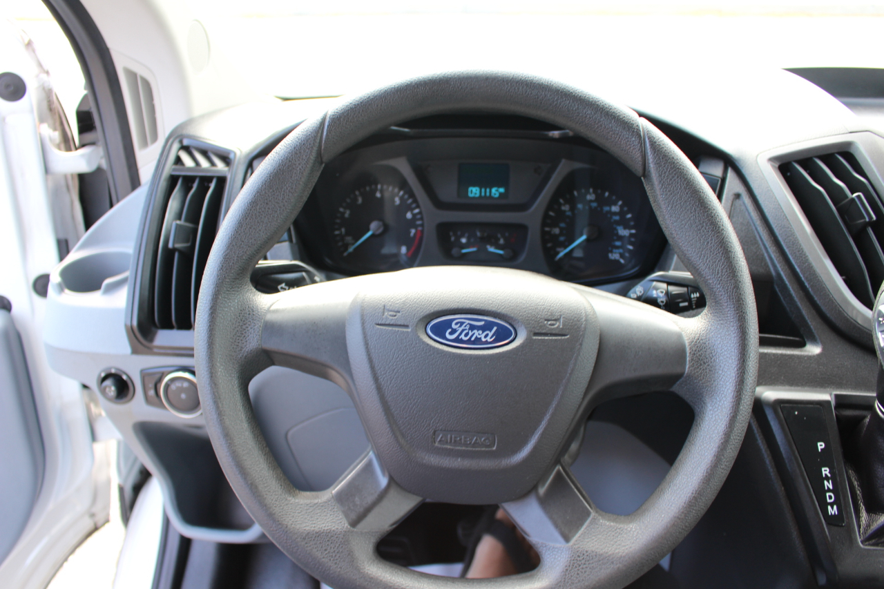 2018 Ford Transit XLT photo 10