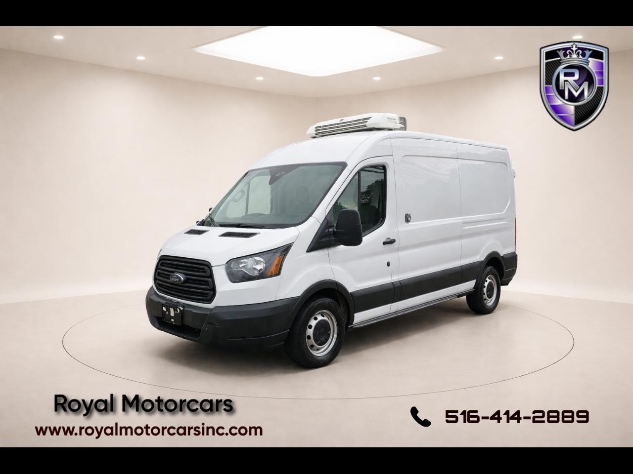 2018 Ford Transit 250 Van Med. Roof w/Sliding Pass. 148-in. WB