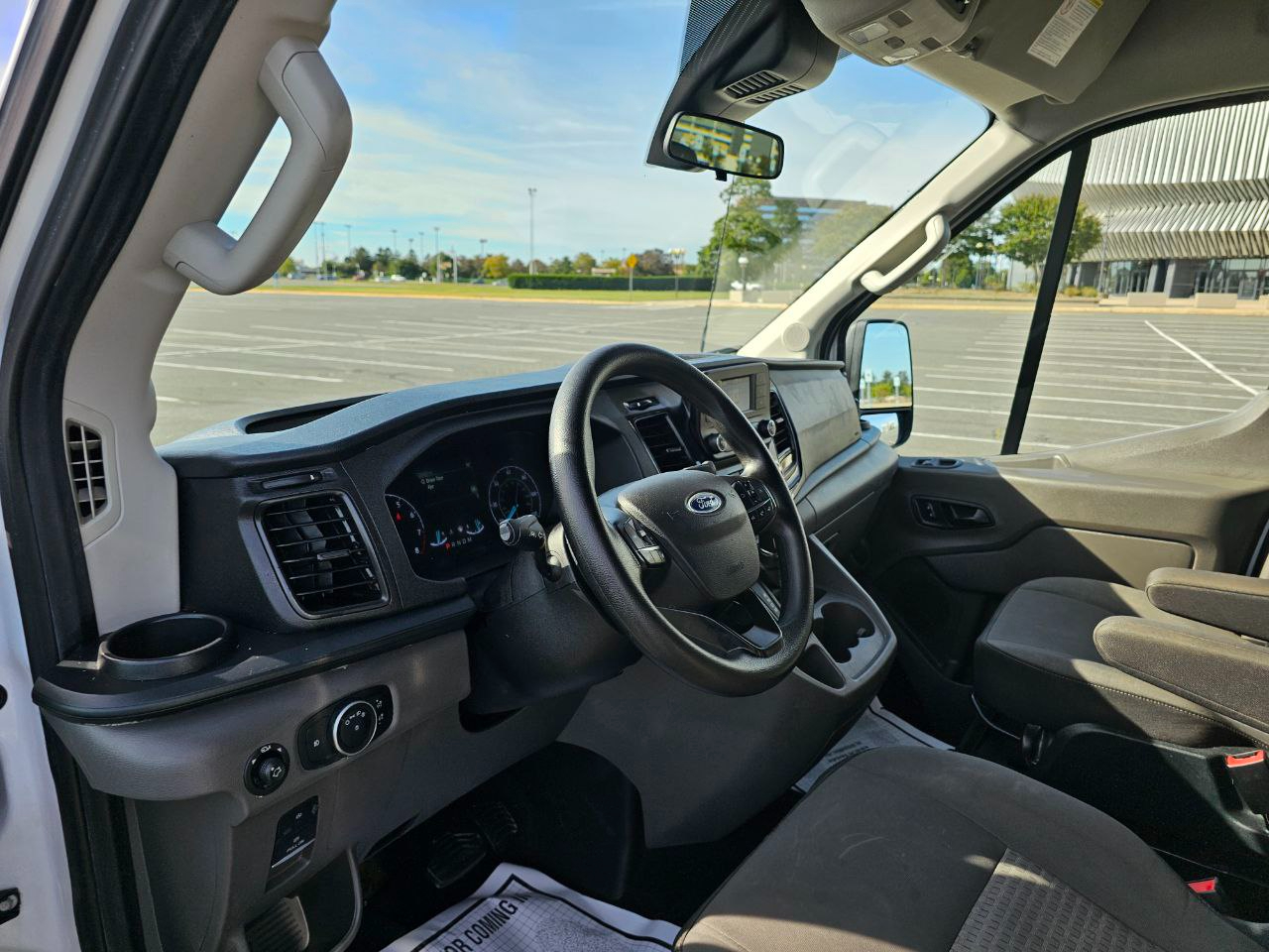2021 Ford Transit XLT photo 12