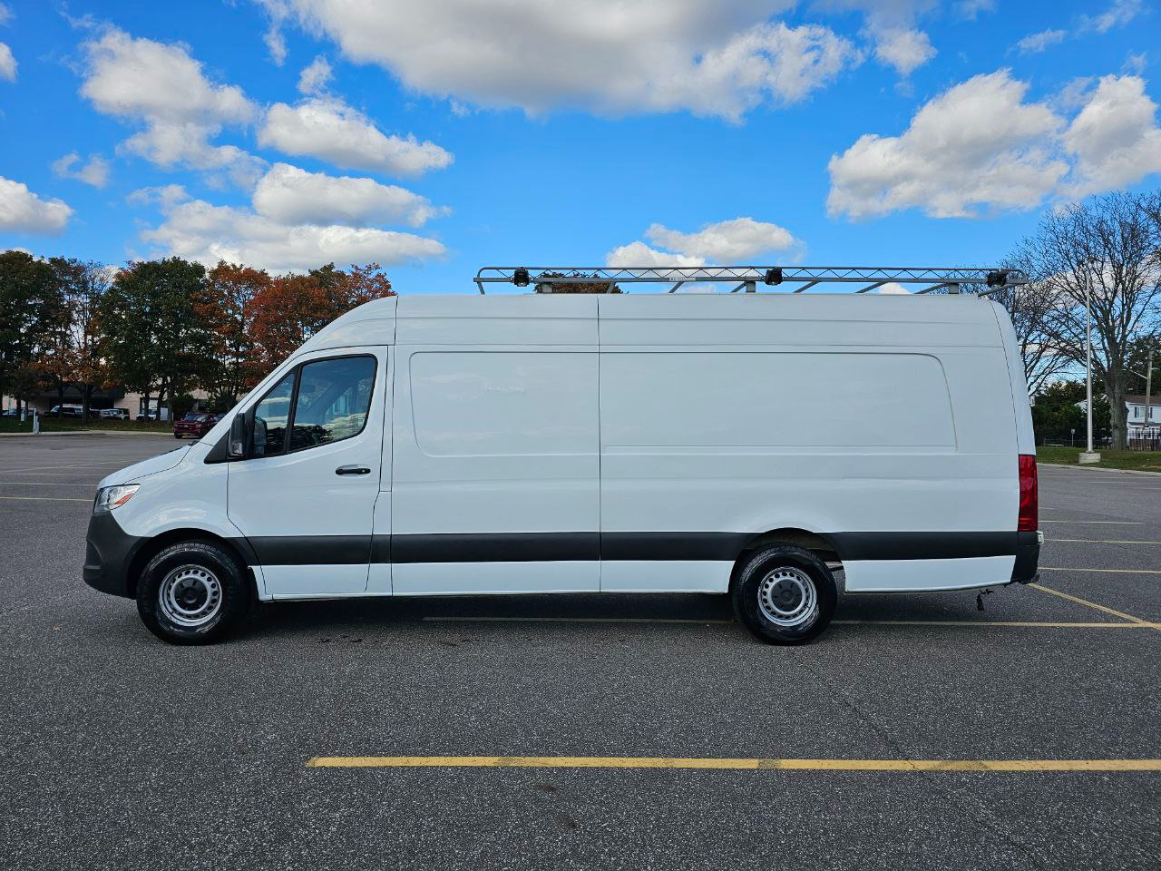Mercedes-Benz Sprinter 2500 High Roof 170-in. WB EXT 2021 Mercedes-Benz Sprinter 2500 High Roof 170-in. WB EXT 2021