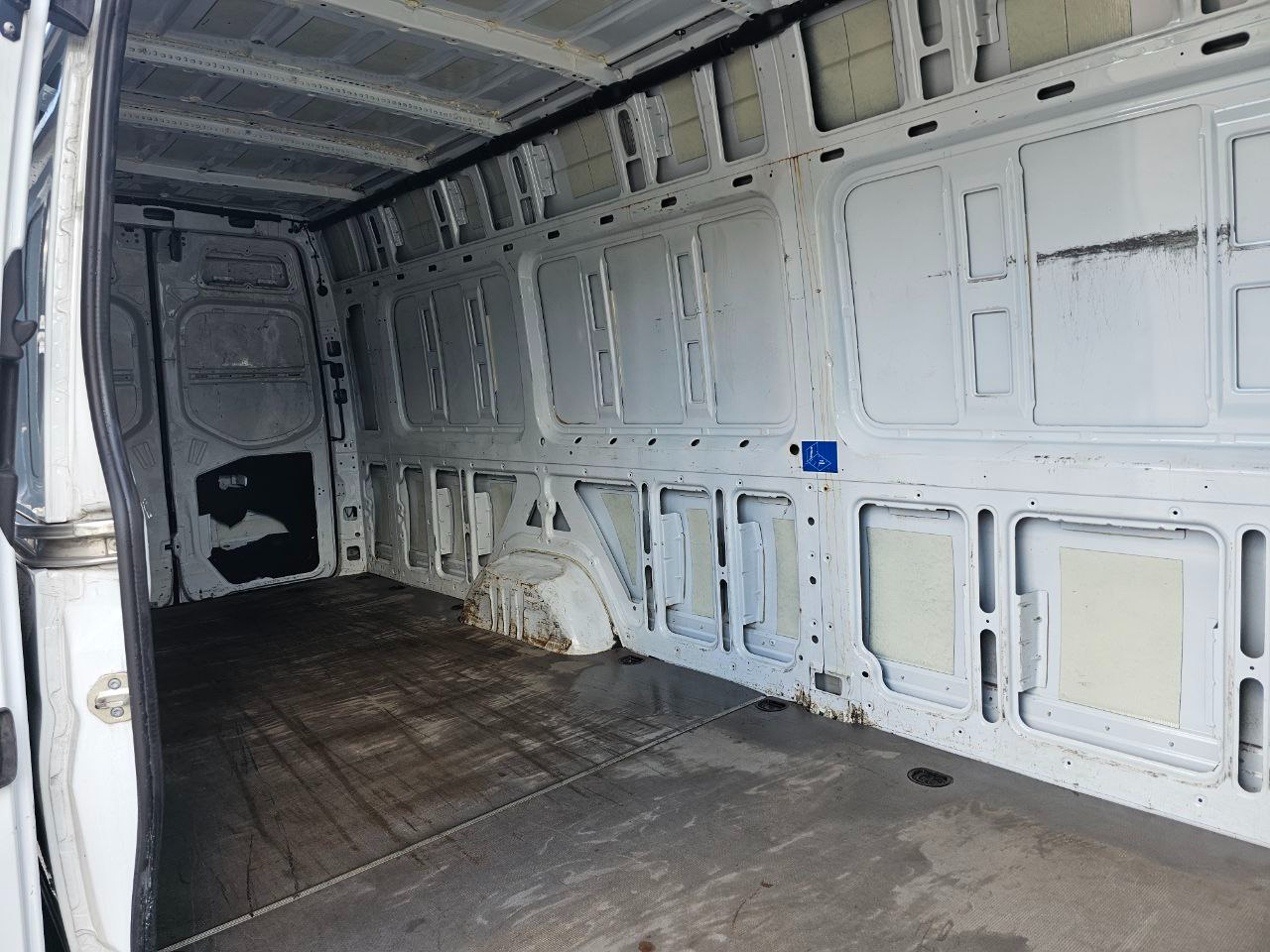 Mercedes-Benz Sprinter 2500 High Roof 170-in. WB EXT 2021 Mercedes-Benz Sprinter 2500 High Roof 170-in. WB EXT 2021