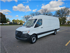 2021 Mercedes-Benz Sprinter  2021 Mercedes-Benz Sprinter