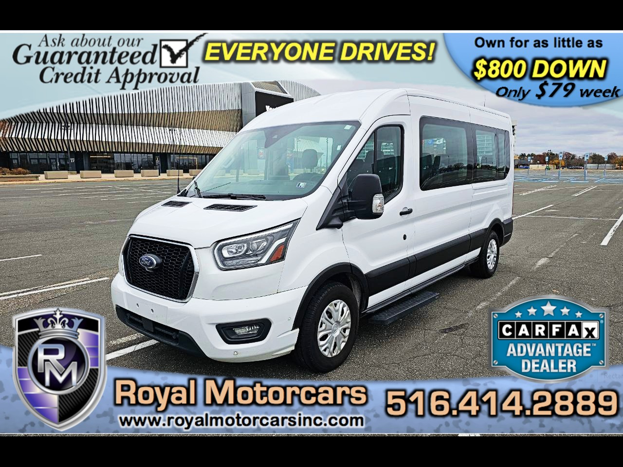 2023 Ford Transit 350 Wagon Med. Roof XLT w/Sliding Pass. 148-in. WB