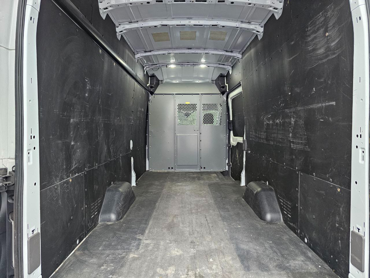 Ford Transit 350 Van High Roof w/Sliding Pass. 148-in. WB EL 2023