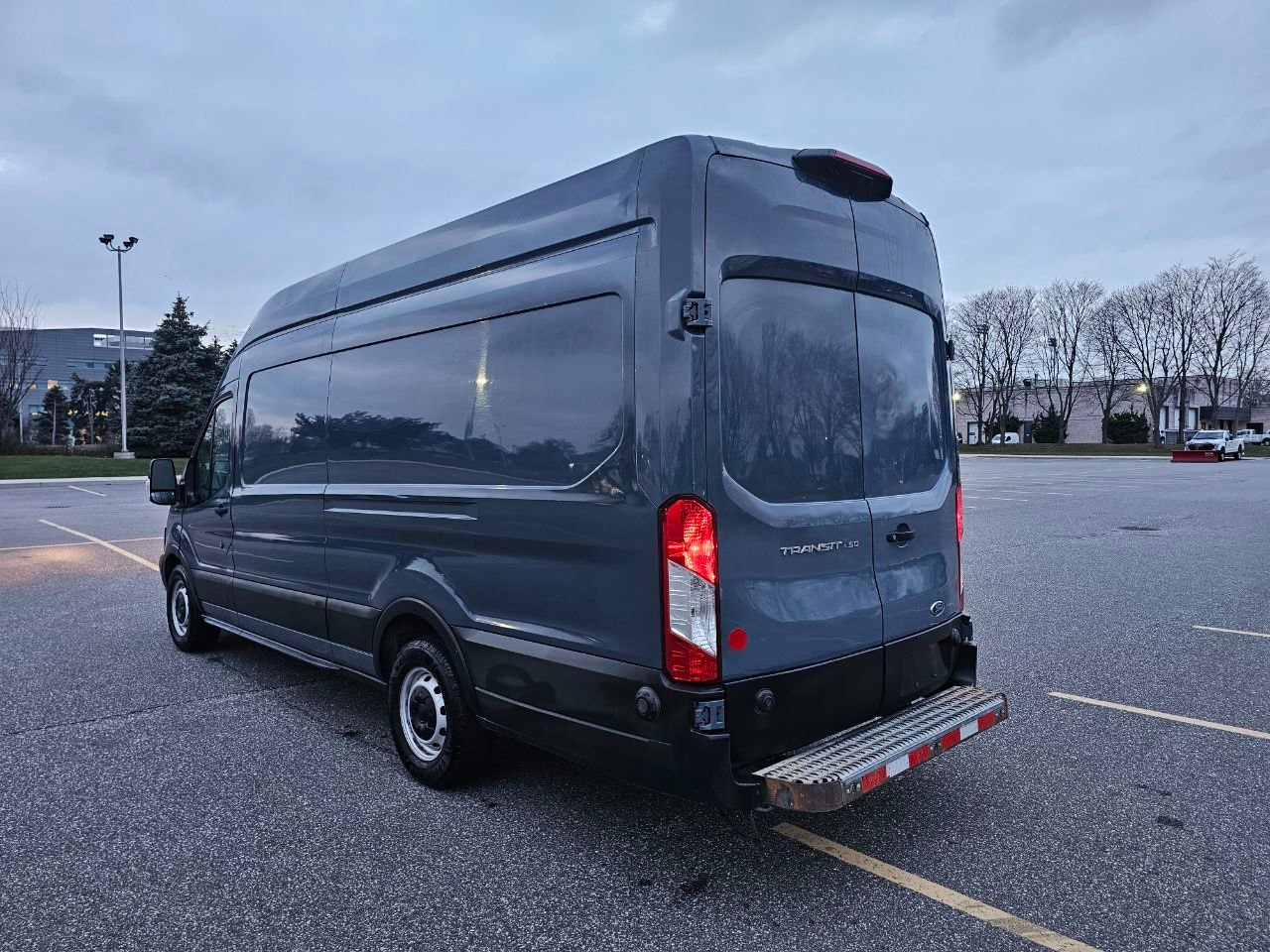 Ford Transit 250 Van High Roof w/Sliding Pass. 148-in. WB EL 2019