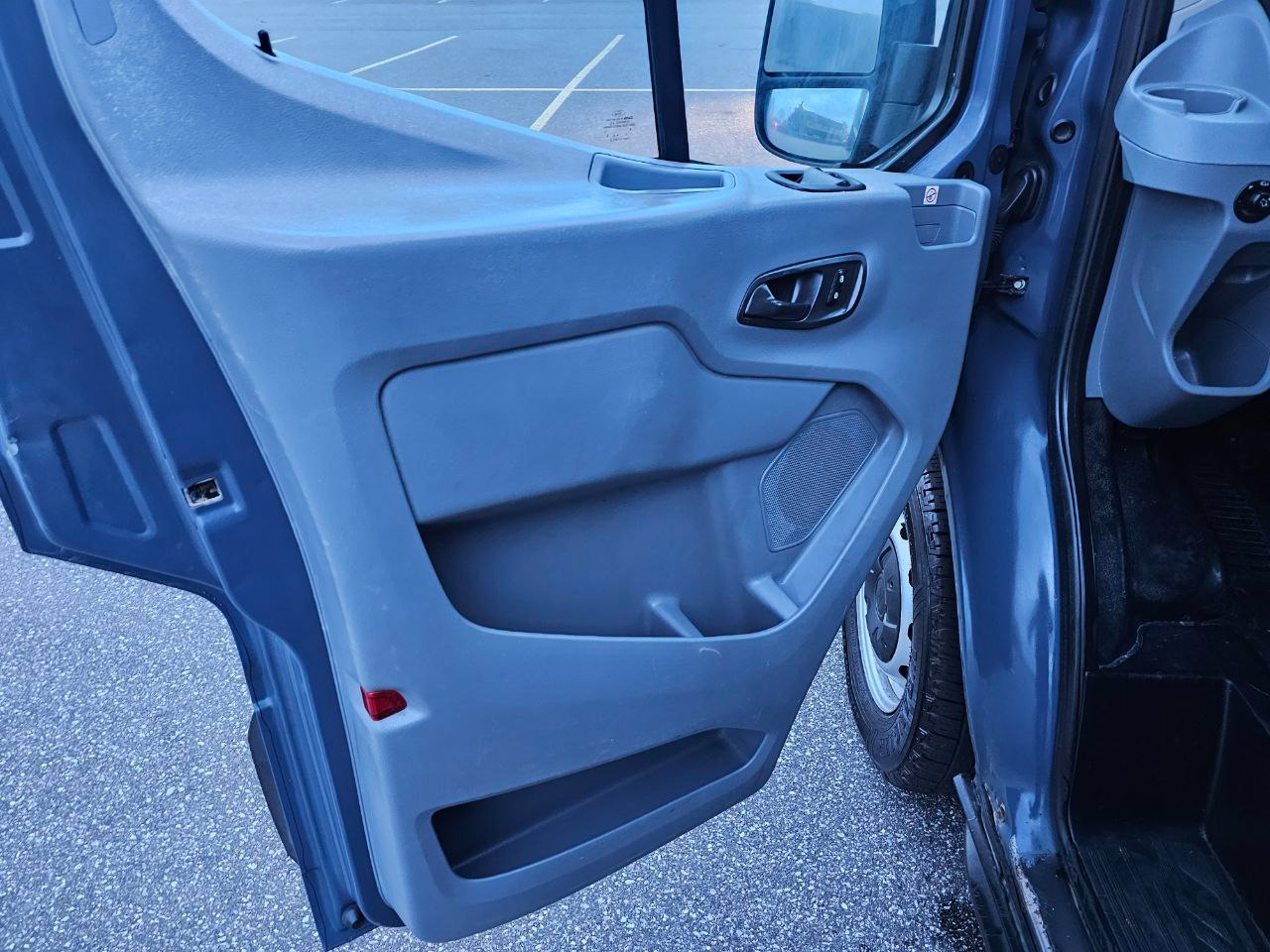 Ford Transit 250 Van High Roof w/Sliding Pass. 148-in. WB EL 2019