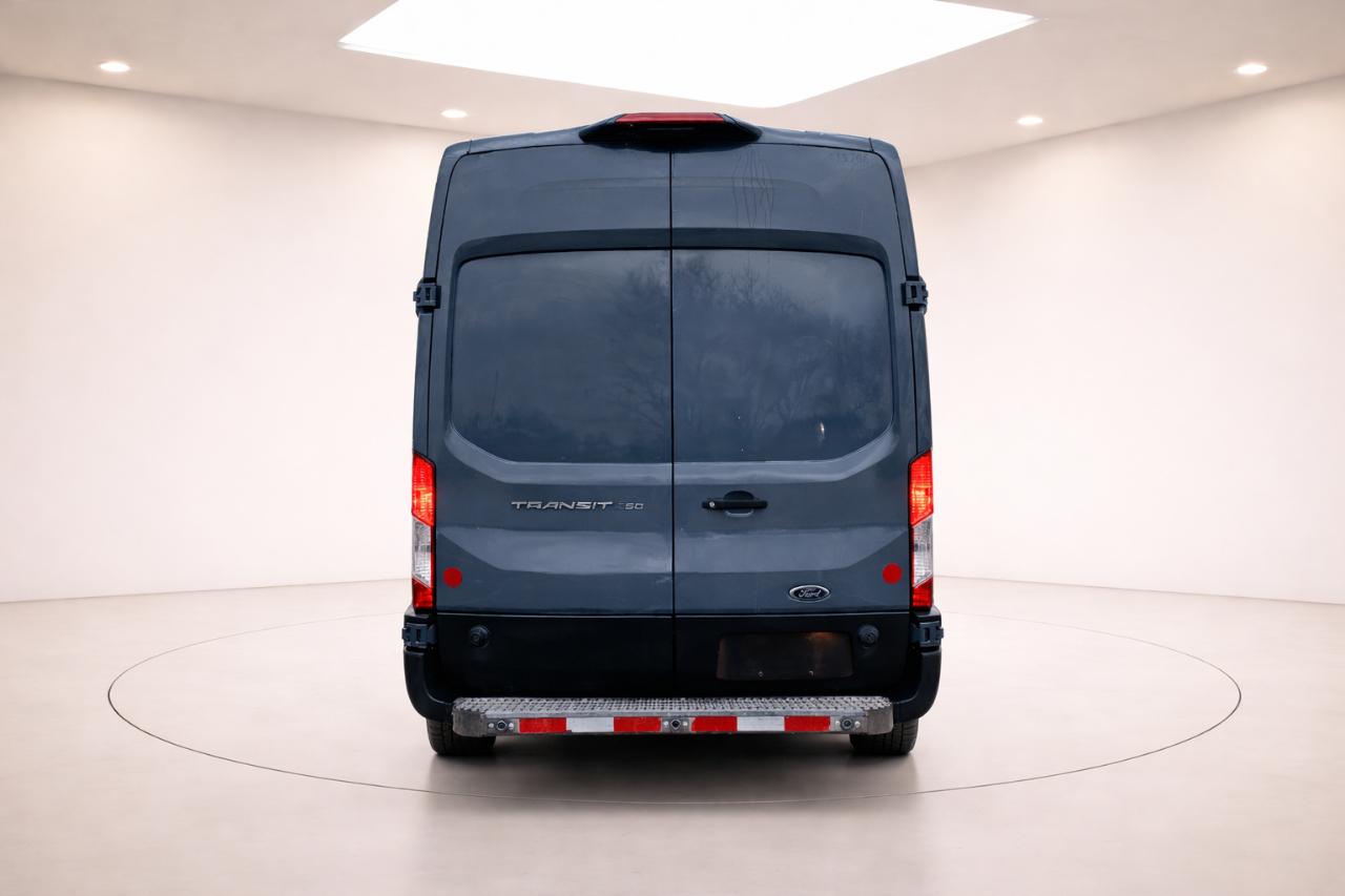 Ford Transit 250 Van High Roof w/Sliding Pass. 148-in. WB EL 2019