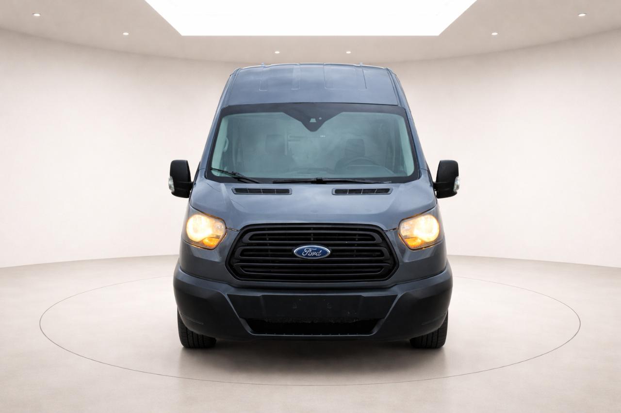 Ford Transit 250 Van High Roof w/Sliding Pass. 148-in. WB EL 2019