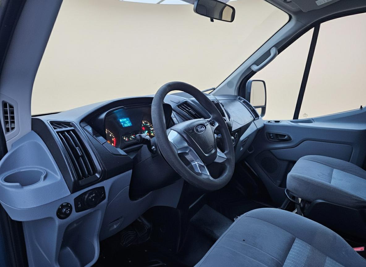 Ford Transit 250 Van High Roof w/Sliding Pass. 148-in. WB EL 2019