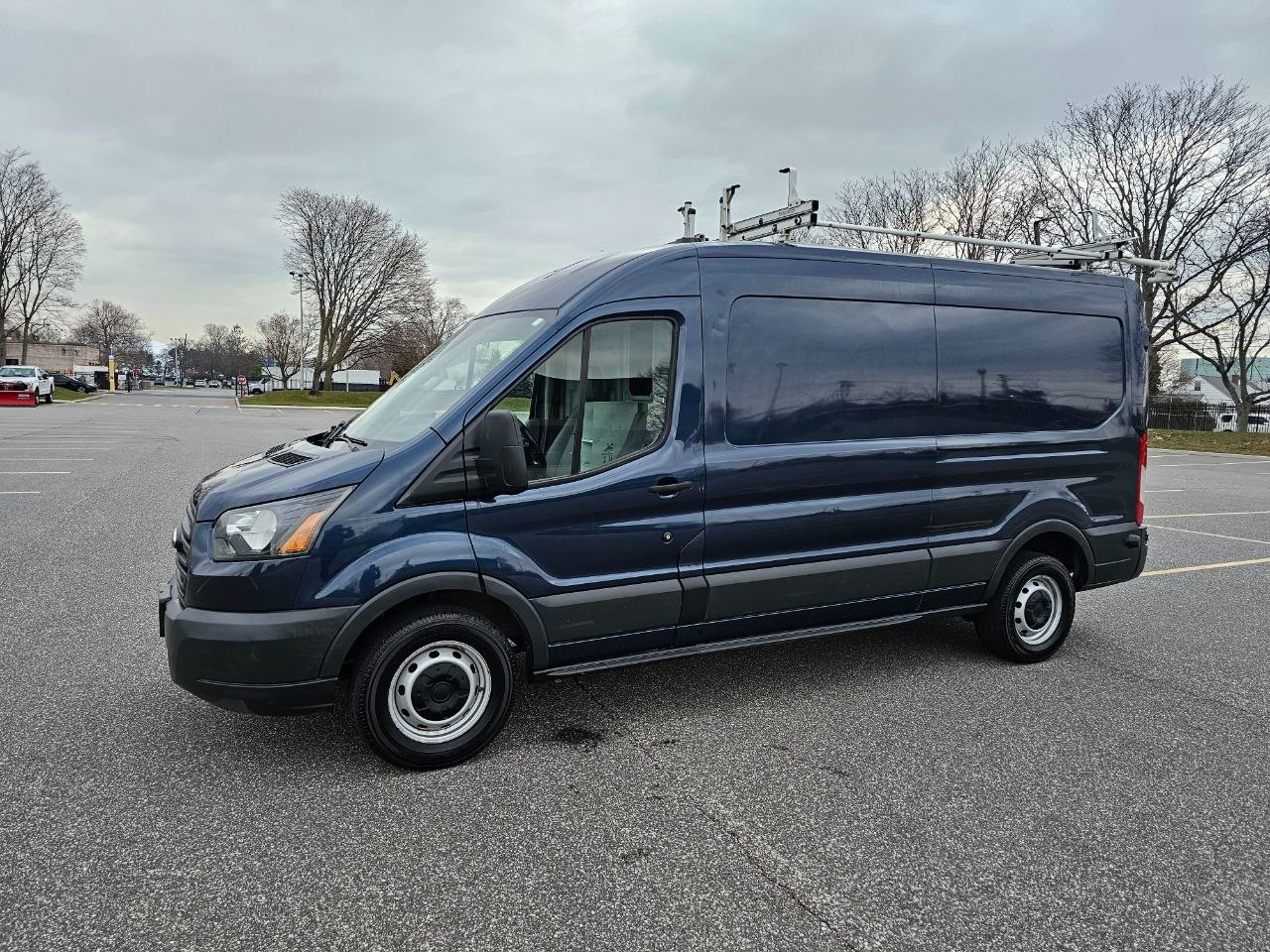 Ford Transit 350 Van Med. Roof w/Sliding Pass. 148-in. WB 2016