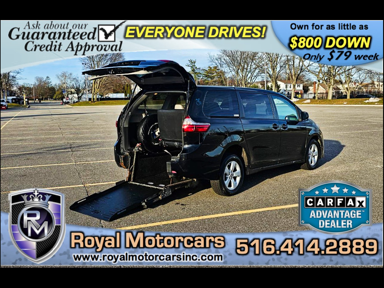 Toyota Sienna LE 7-Passenger Mobility 2020