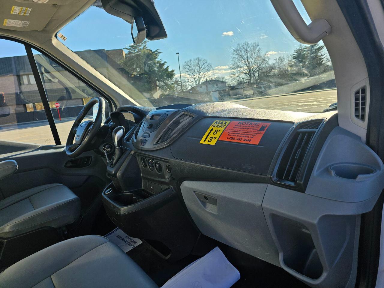 Ford Transit 350 Van Med. Roof w/Sliding Pass. 148-in. WB 2019