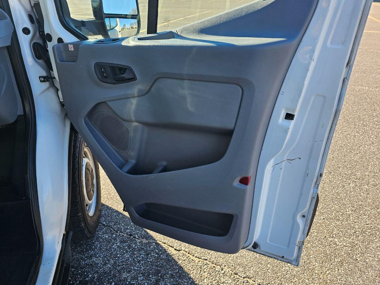 Ford Transit 350 Van Med. Roof w/Sliding Pass. 148-in. WB 2019