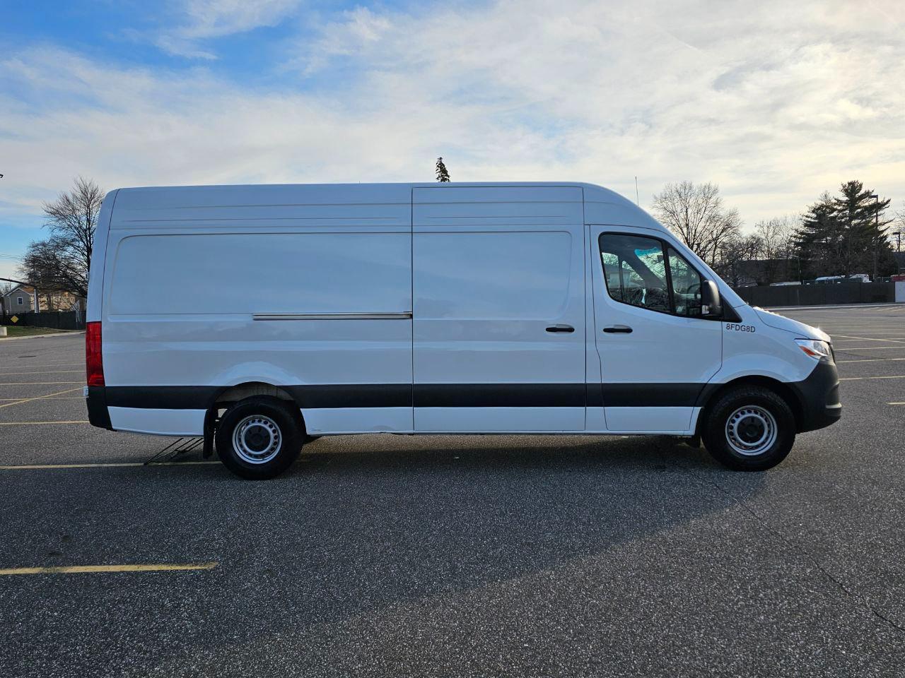 Mercedes-Benz Sprinter 2500 170-in. WB 2024