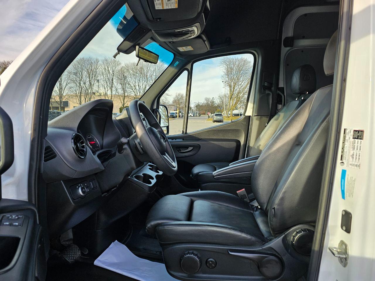 Mercedes-Benz Sprinter 2500 170-in. WB 2024