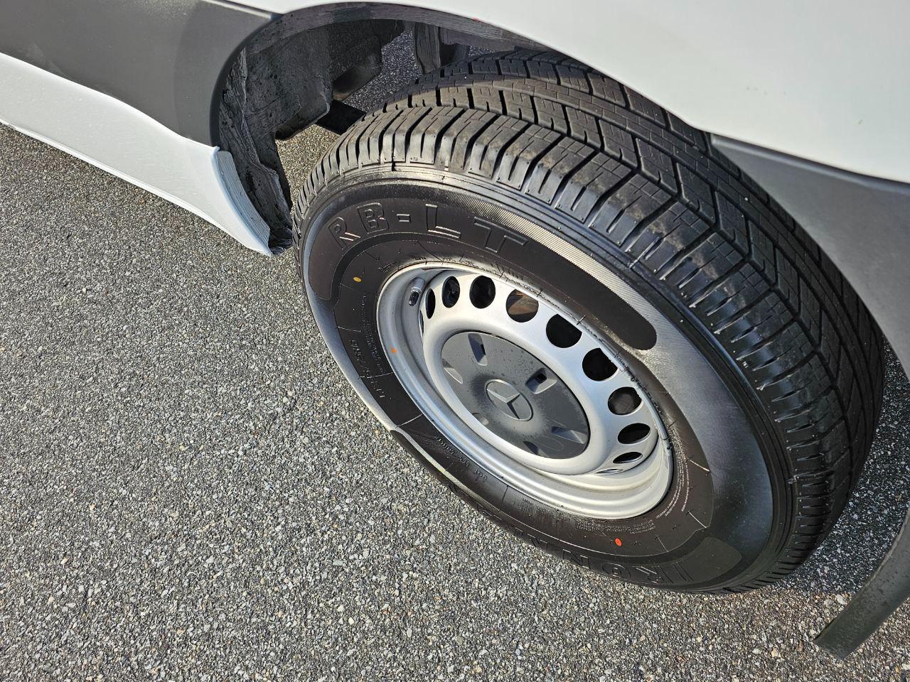 Mercedes-Benz Sprinter 2500 170-in. WB 2024