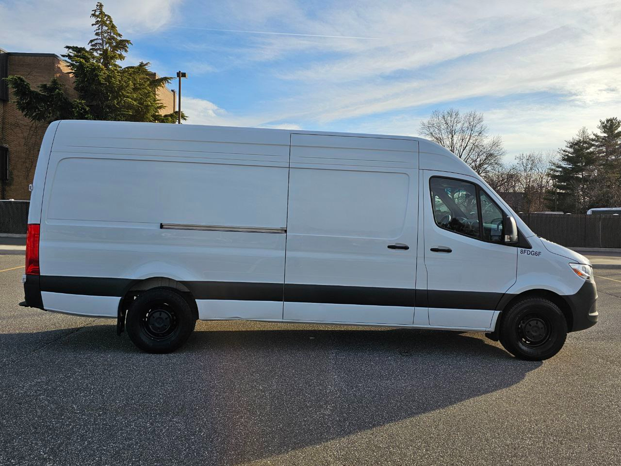 Mercedes-Benz Sprinter 2500 170-in. WB 2024