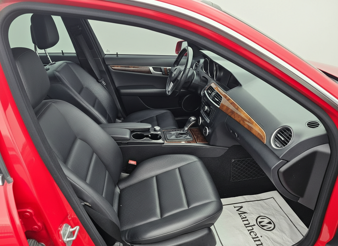 Mercedes-Benz C-Class C300 4MATIC Sport Sedan 2013