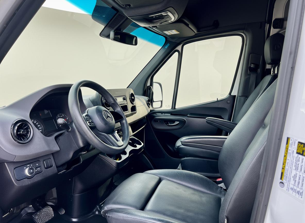Mercedes-Benz Sprinter 2500 170-in. WB 2022