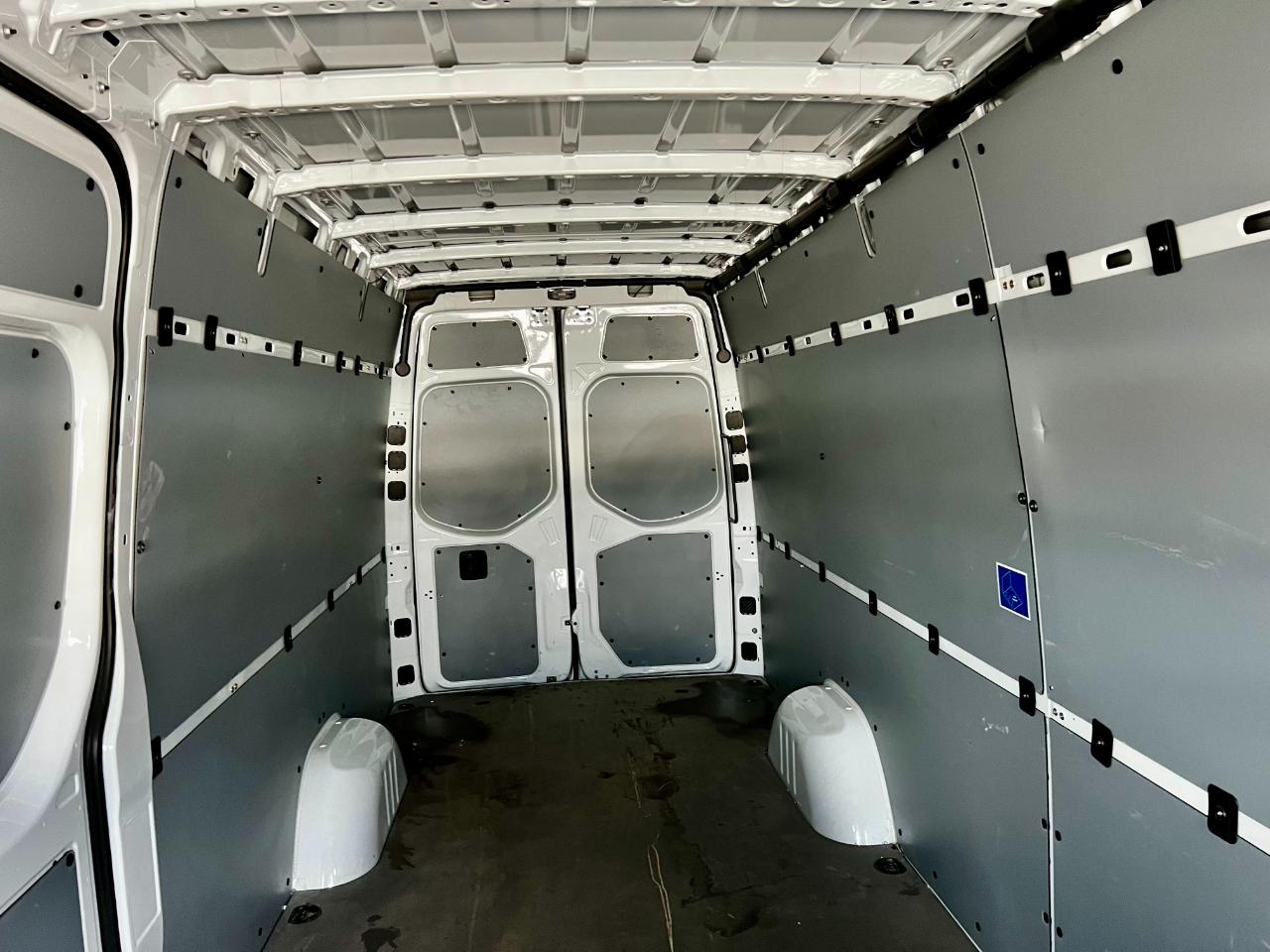 Mercedes-Benz Sprinter 2500 170-in. WB 2022