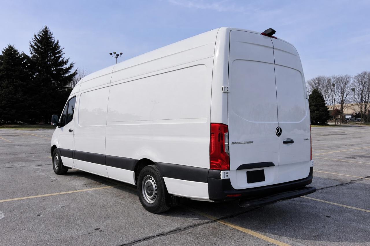 Mercedes-Benz Sprinter 2500 170-in. WB 2022