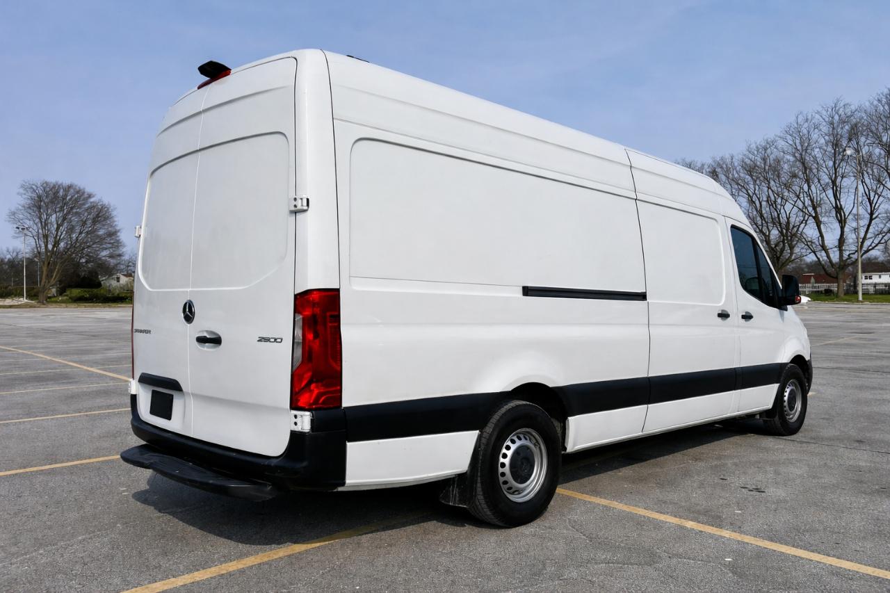 Mercedes-Benz Sprinter 2500 170-in. WB 2022