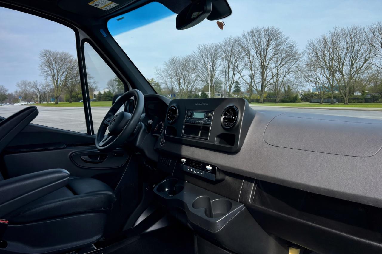 Mercedes-Benz Sprinter 2500 170-in. WB 2022