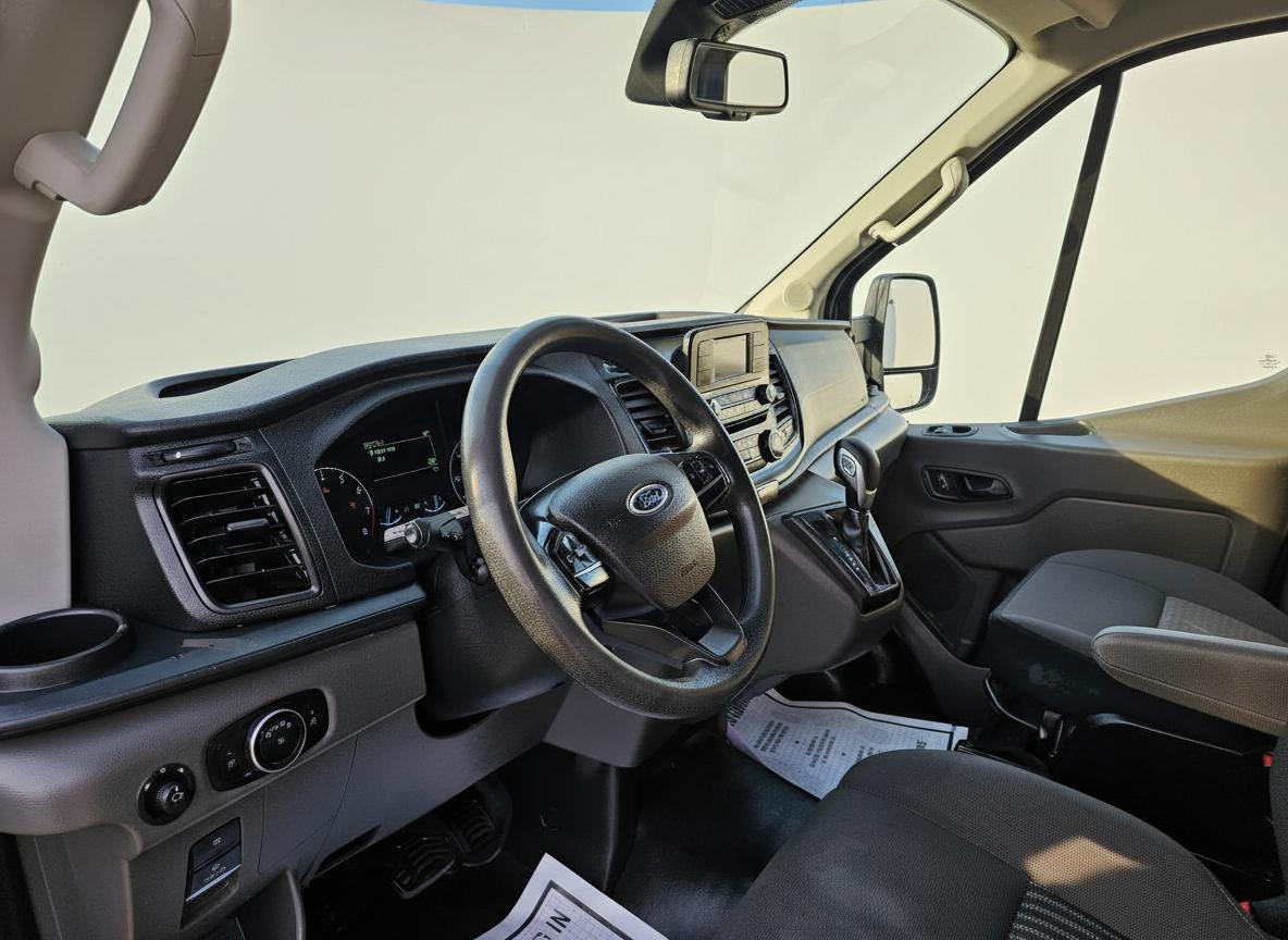 Ford Transit 250 Van High Roof w/Sliding Pass. 148-in. WB EL 2021