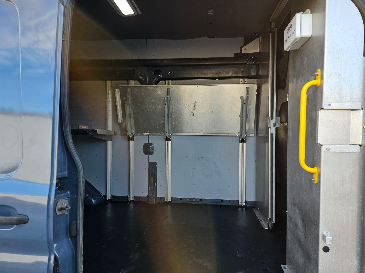 Ford Transit 250 Van High Roof w/Sliding Pass. 148-in. WB EL 2021