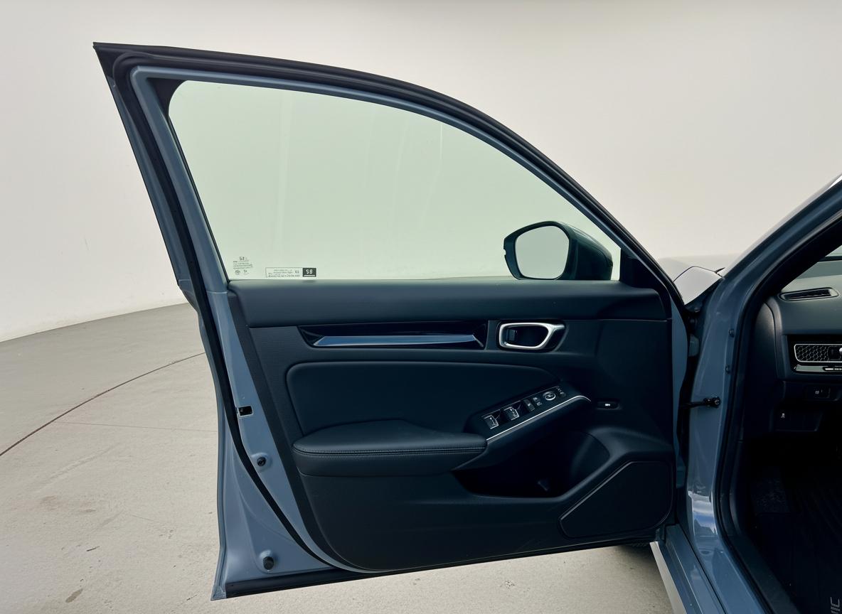 Honda Civic Sport Hybrid 2025