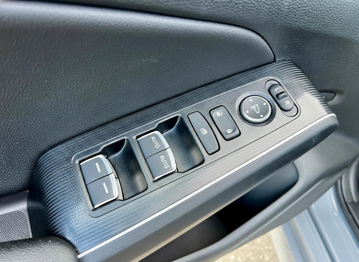 Honda Civic Sport Hybrid 2025