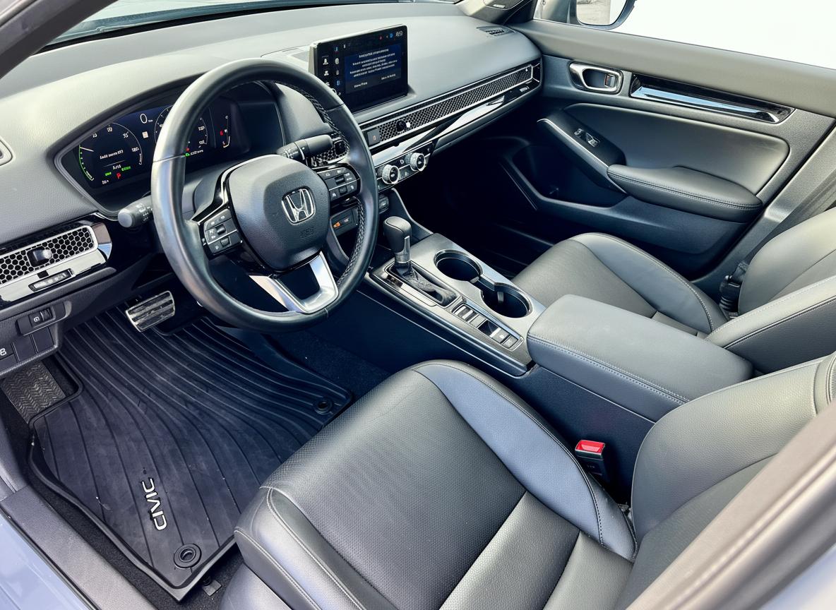 Honda Civic Sport Hybrid 2025