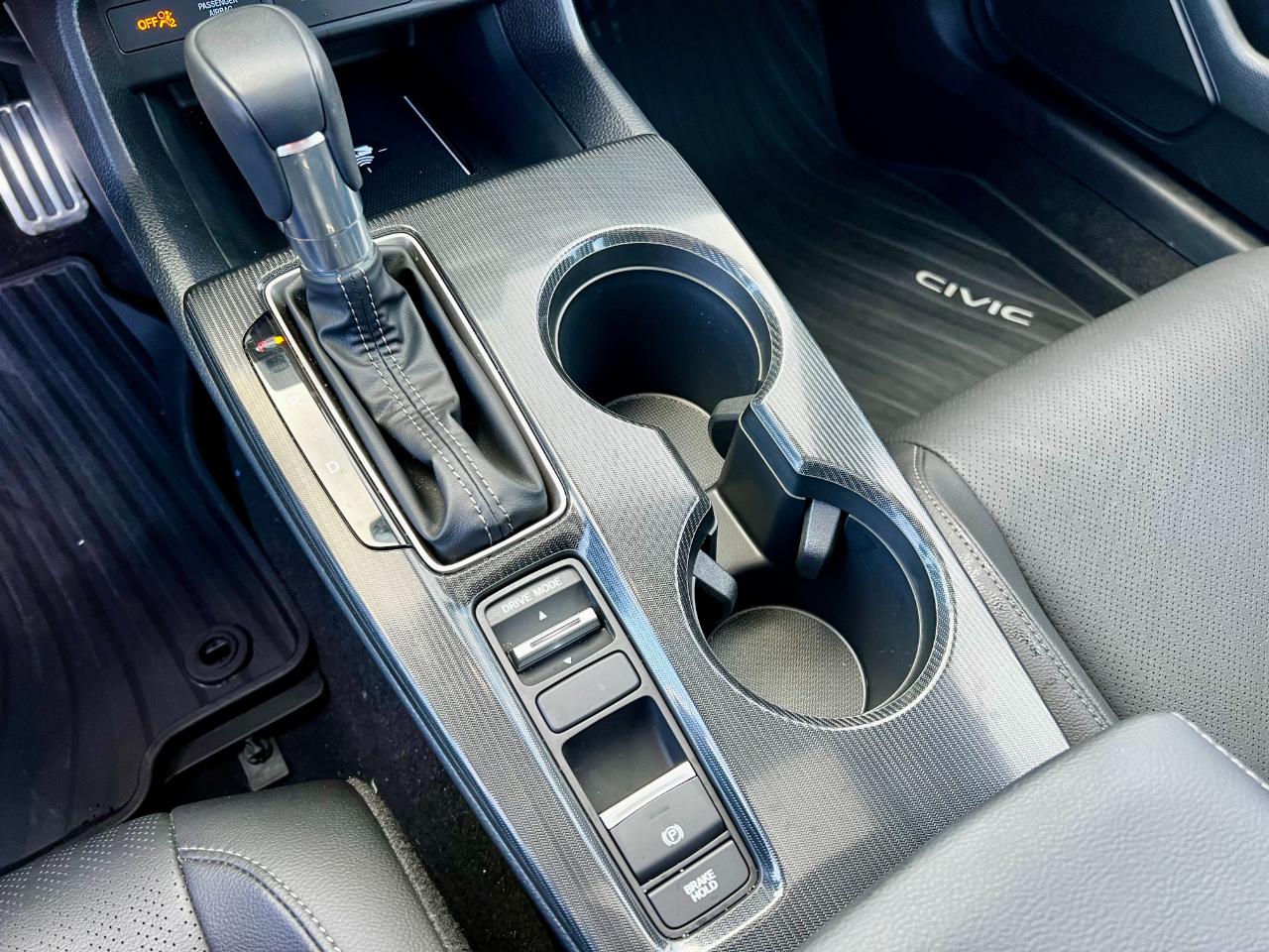 Honda Civic Sport Hybrid 2025