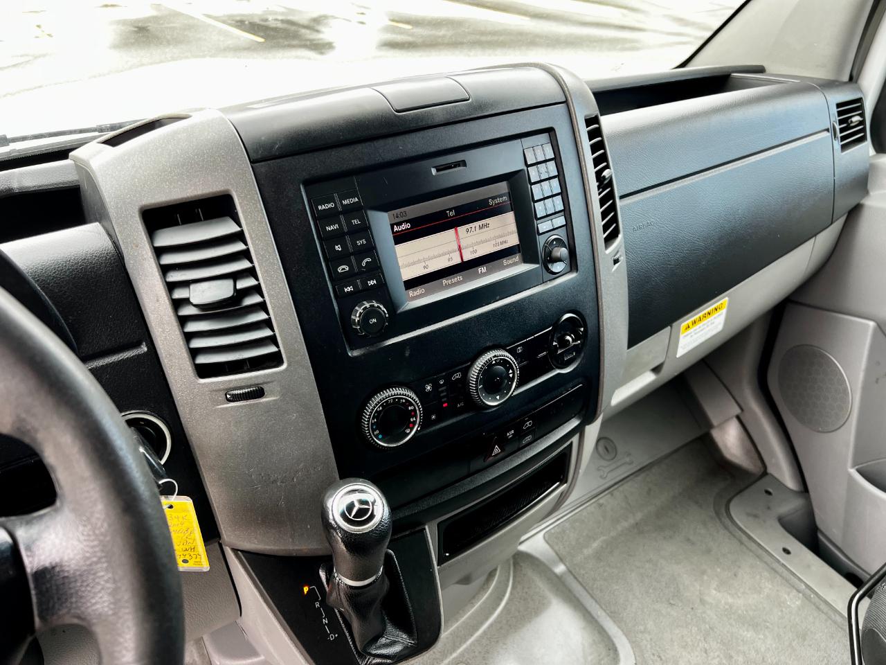 Mercedes-Benz Sprinter 2500 High Roof 144-in. WB 2014