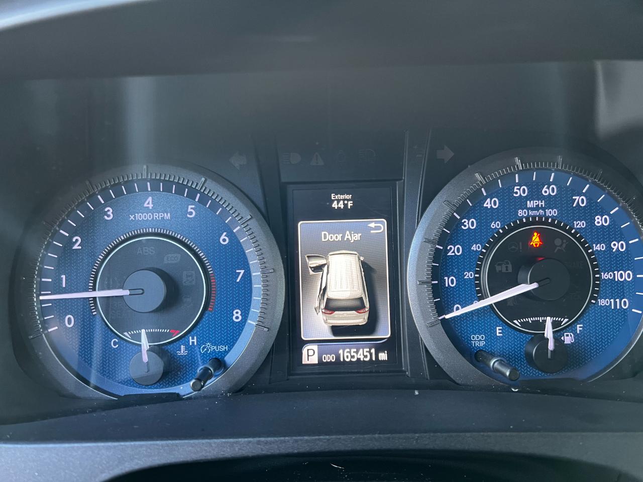 Toyota Sienna LE 7-Passenger Mobility 2020