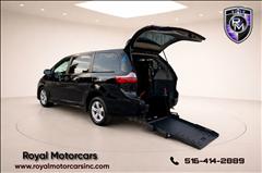 2020 Toyota Sienna 
