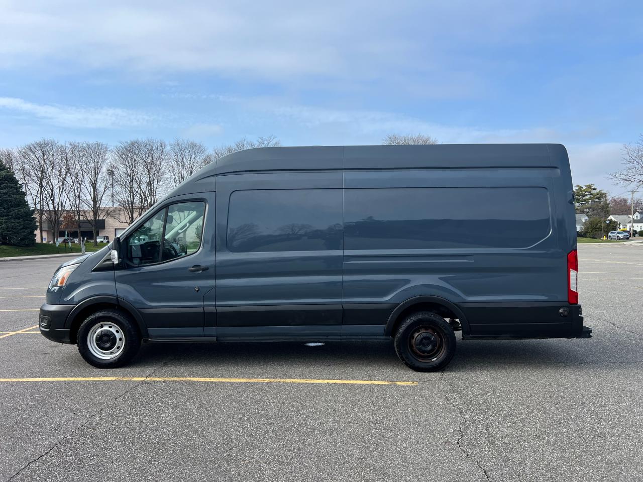Ford Transit 250 Van High Roof w/Sliding Pass. 148-in. WB EL 2020