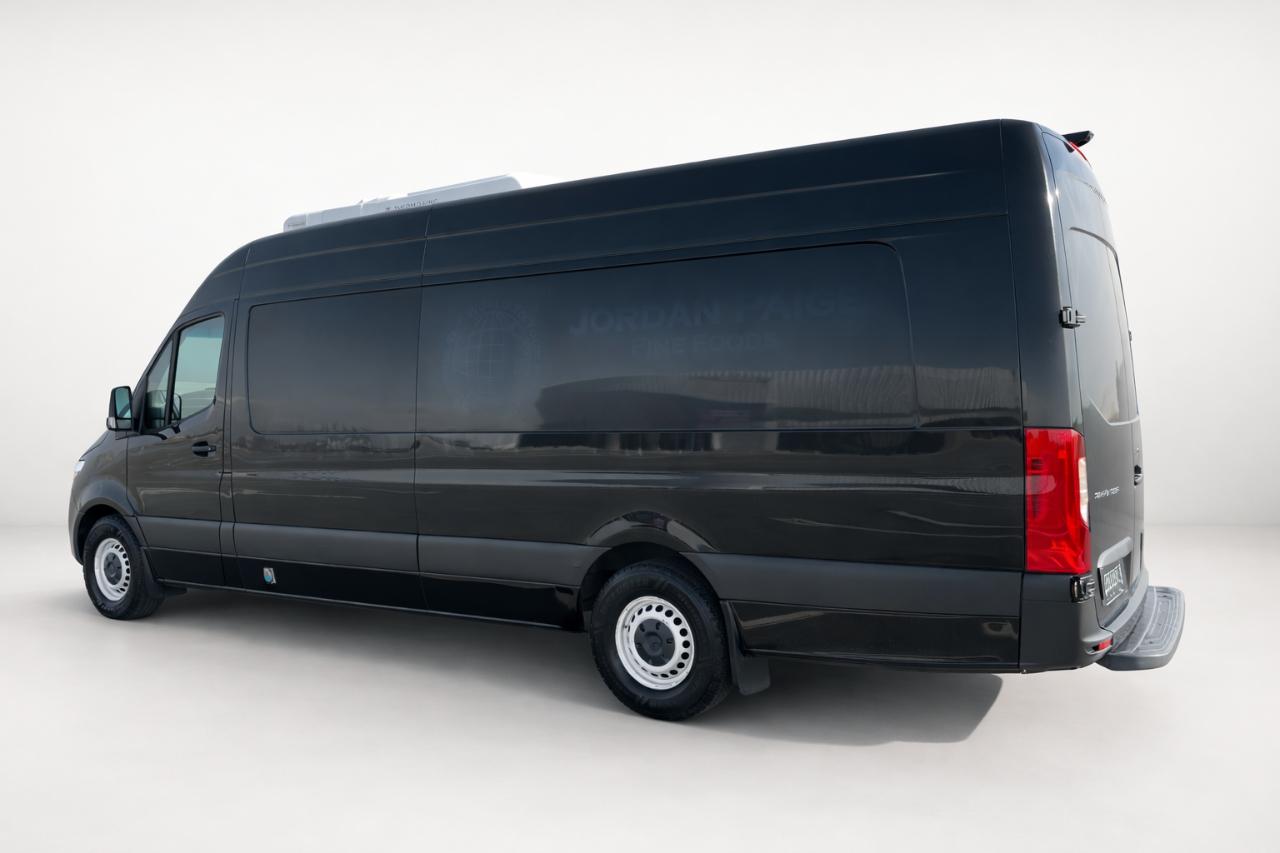 Freightliner Sprinter 2500 170-in. WB 2020