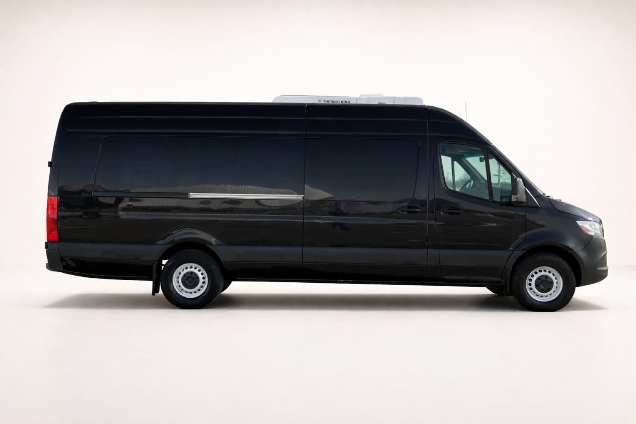 Freightliner Sprinter 2500 170-in. WB 2020