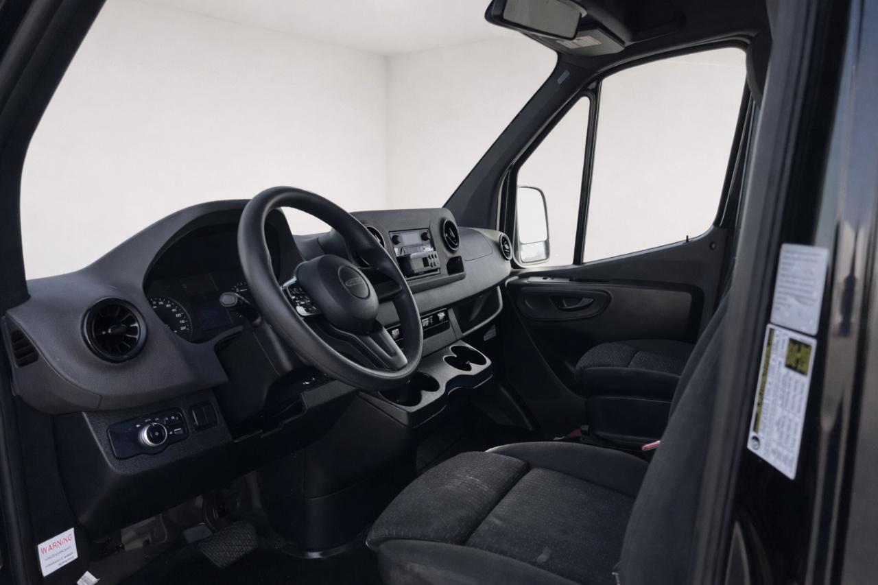 Freightliner Sprinter 2500 170-in. WB 2020