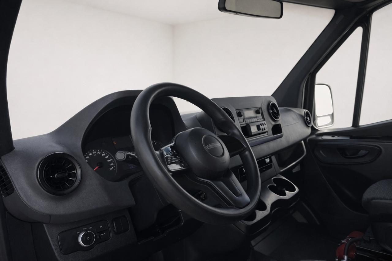 Freightliner Sprinter 2500 170-in. WB 2020