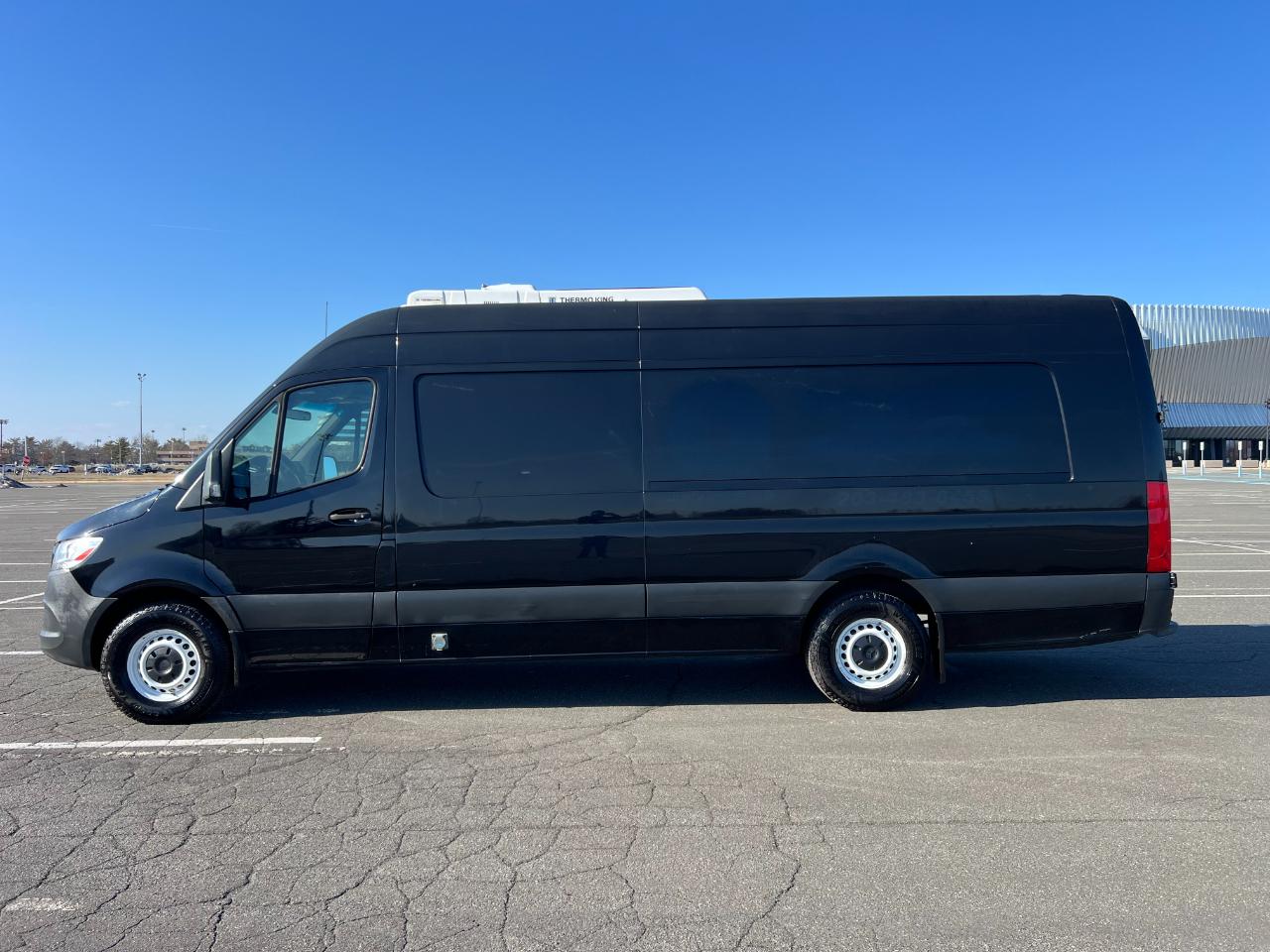 Freightliner Sprinter 2500 170-in. WB 2020