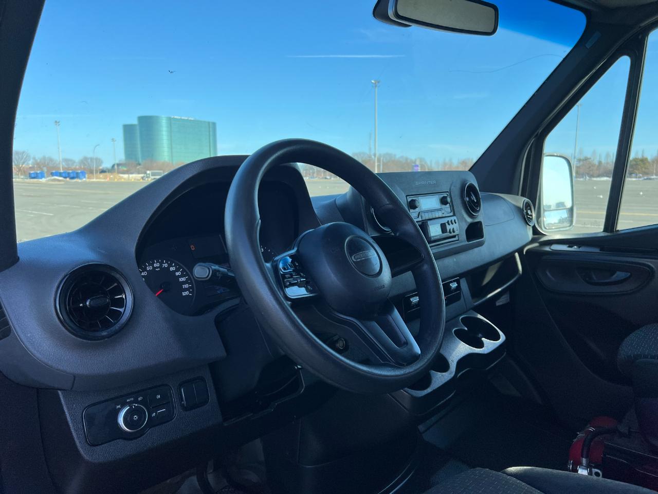 Freightliner Sprinter 2500 170-in. WB 2020