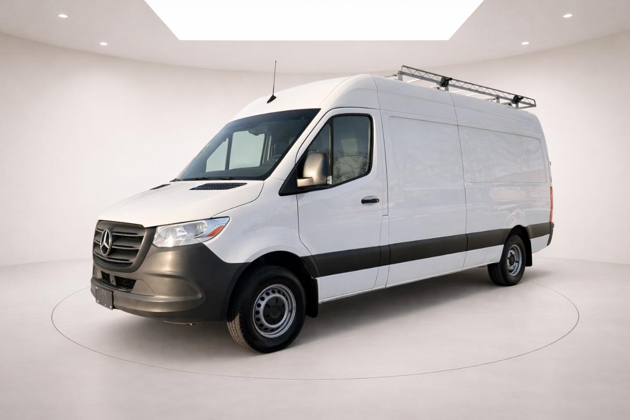 Mercedes-Benz Sprinter 3500 170-in. WB 2023