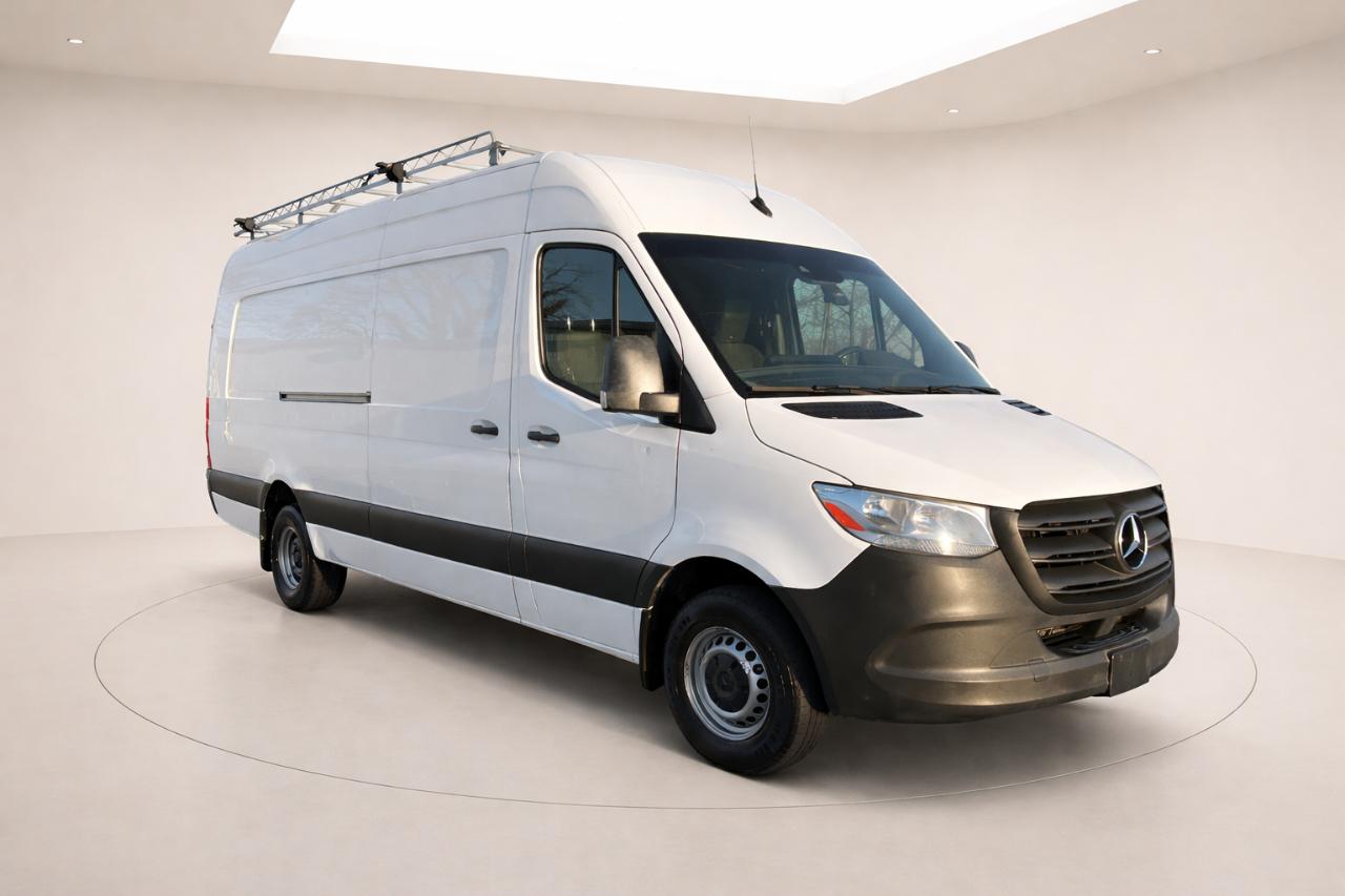 Mercedes-Benz Sprinter 3500 170-in. WB 2023