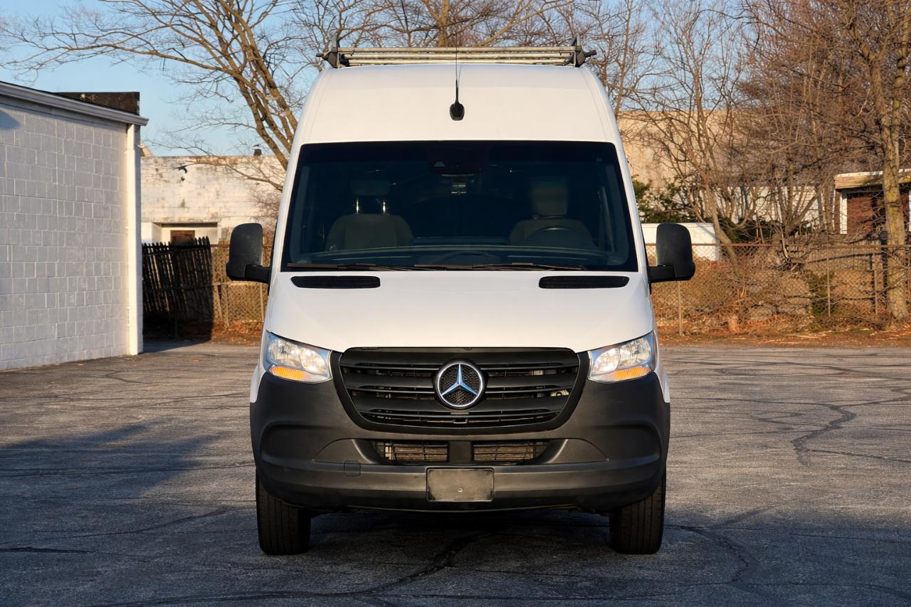 Mercedes-Benz Sprinter 3500 170-in. WB 2023