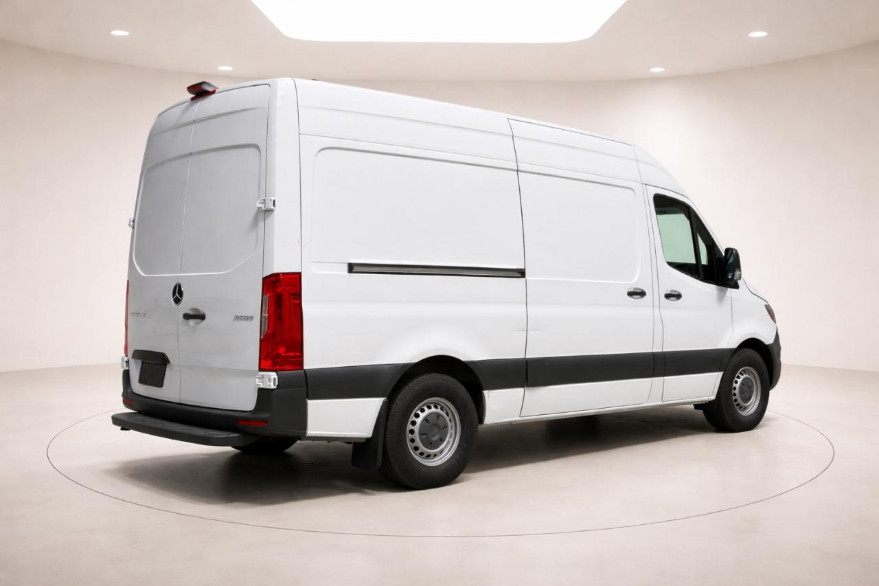 Mercedes-Benz Sprinter 2500 144-in. WB 2020