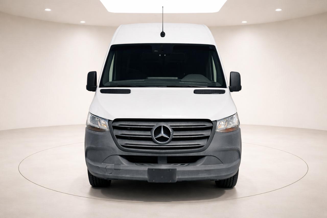 Mercedes-Benz Sprinter 2500 144-in. WB 2020