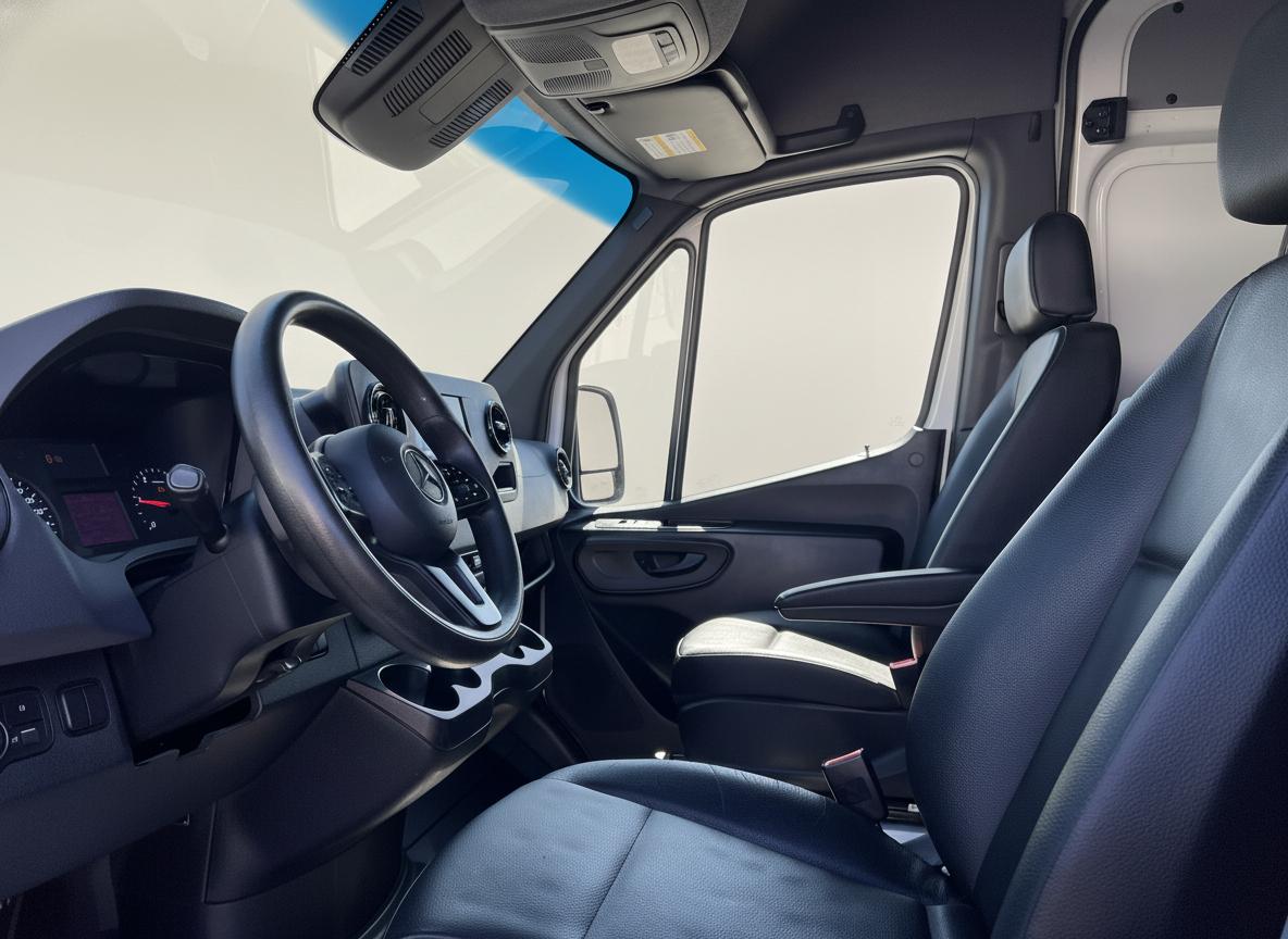 Mercedes-Benz Sprinter 2500 144-in. WB 2020