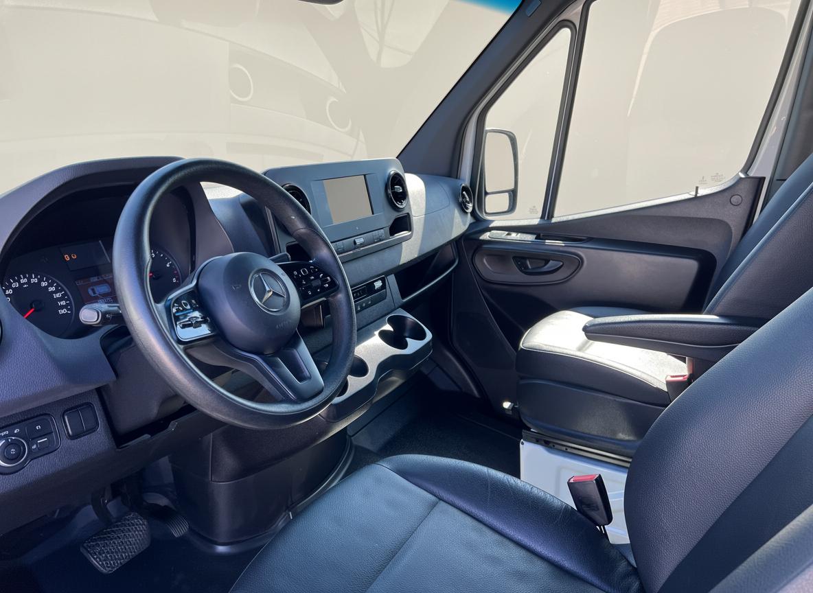 Mercedes-Benz Sprinter 2500 144-in. WB 2020